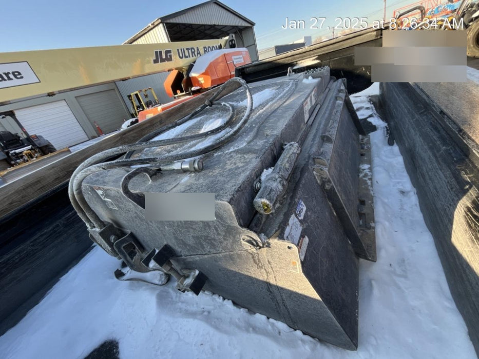 2020 PALADIN Sweepster SB72