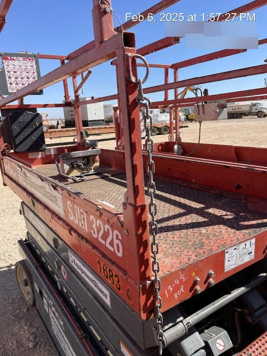 2016 Skyjack SJIII-3226 Skyjack SJ3226 Scissor Lift