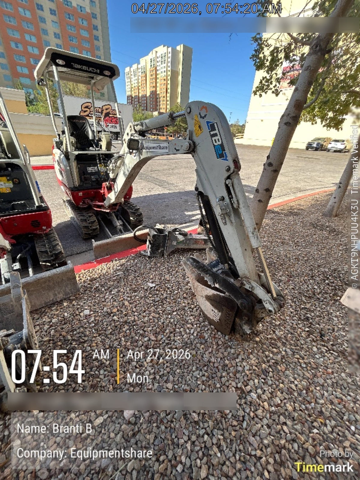 2022 TAKEUCHI TB20e