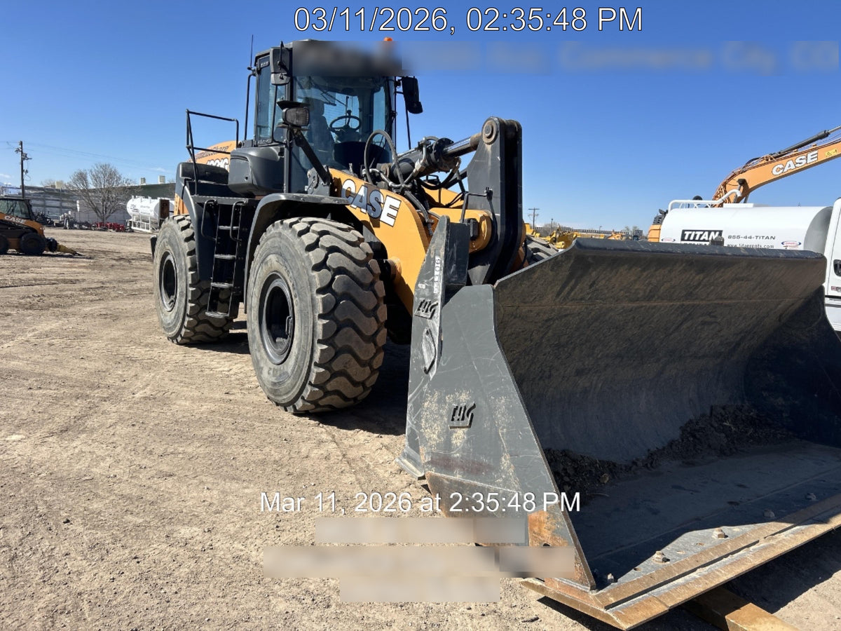 2025 CASE 1021G