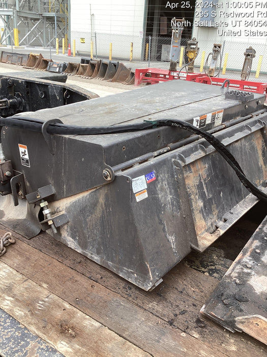 2021 PALADIN Sweepster SB72