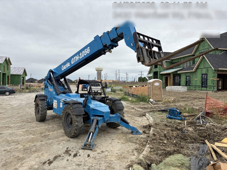 2017 GENIE GTH-1056