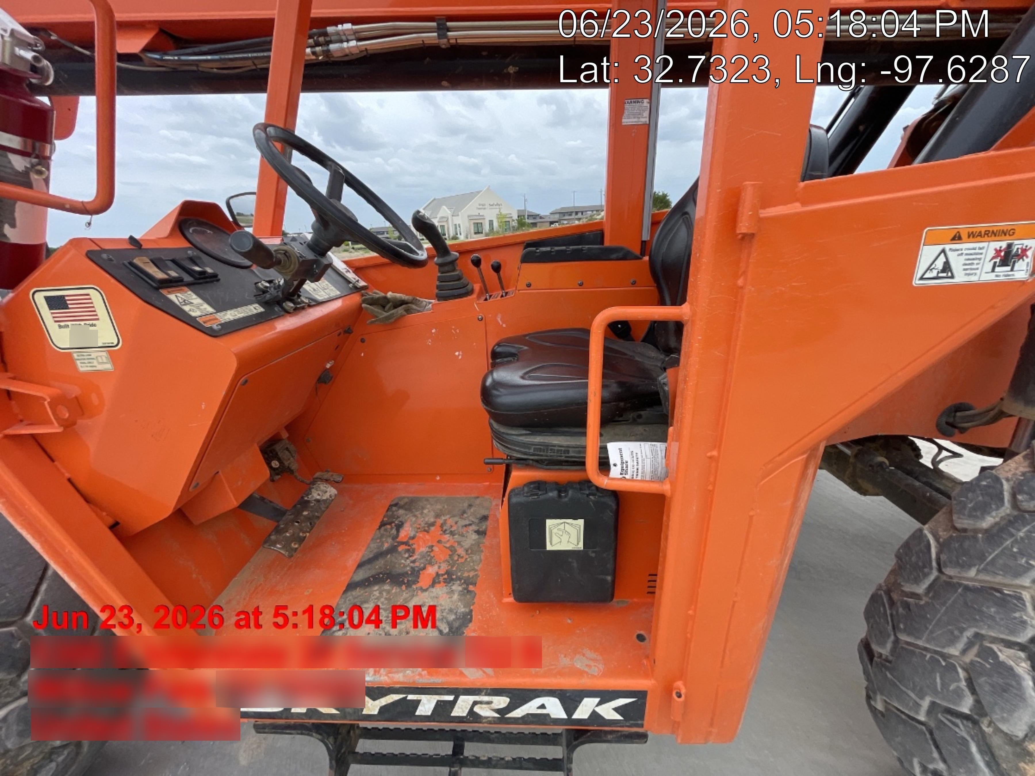 2023 SKYTRAK 8042