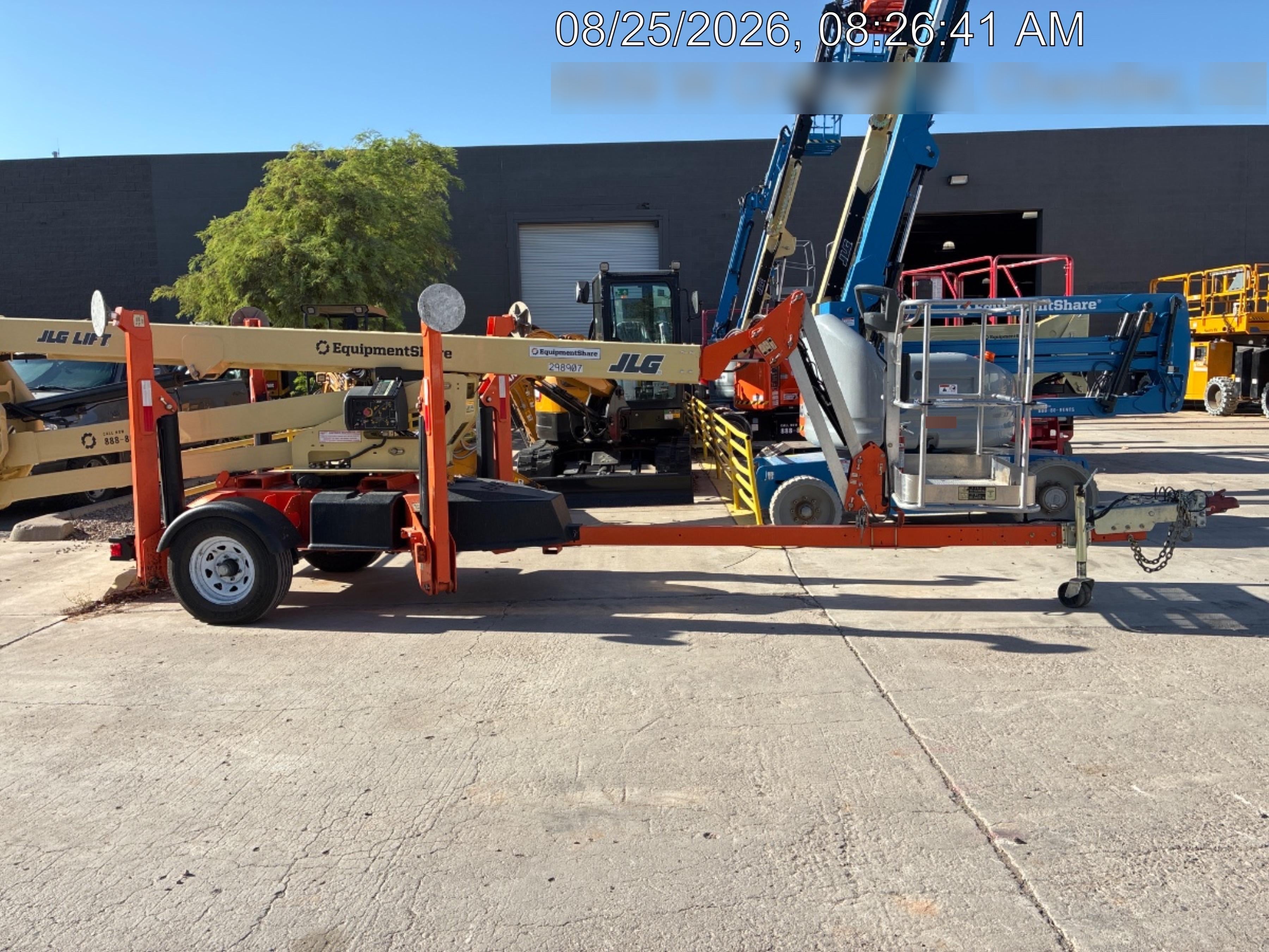 2023 JLG T500J