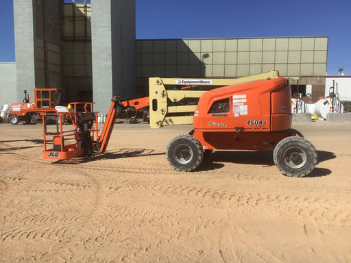 2019 JLG 450AJ