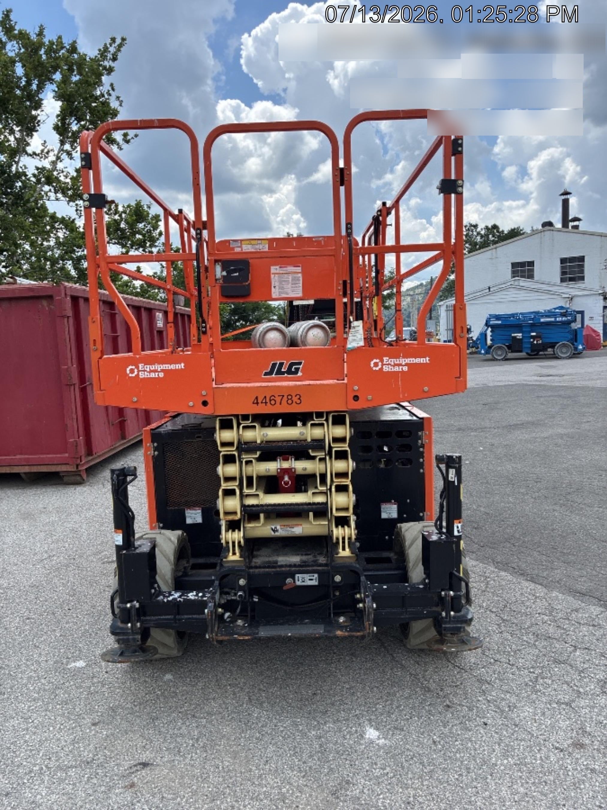 2024 JLG RT4069