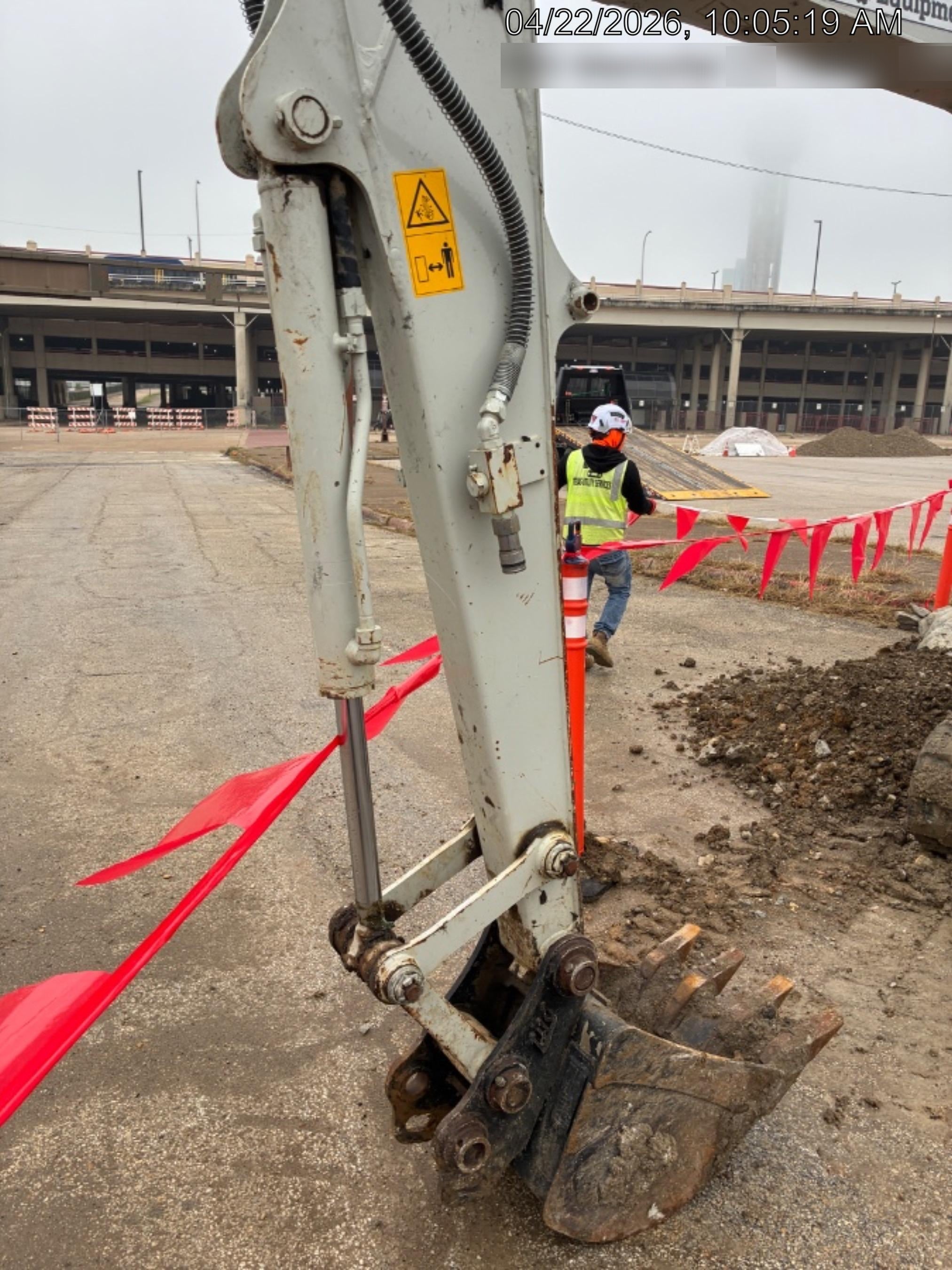 2022 TAKEUCHI TB250-2R