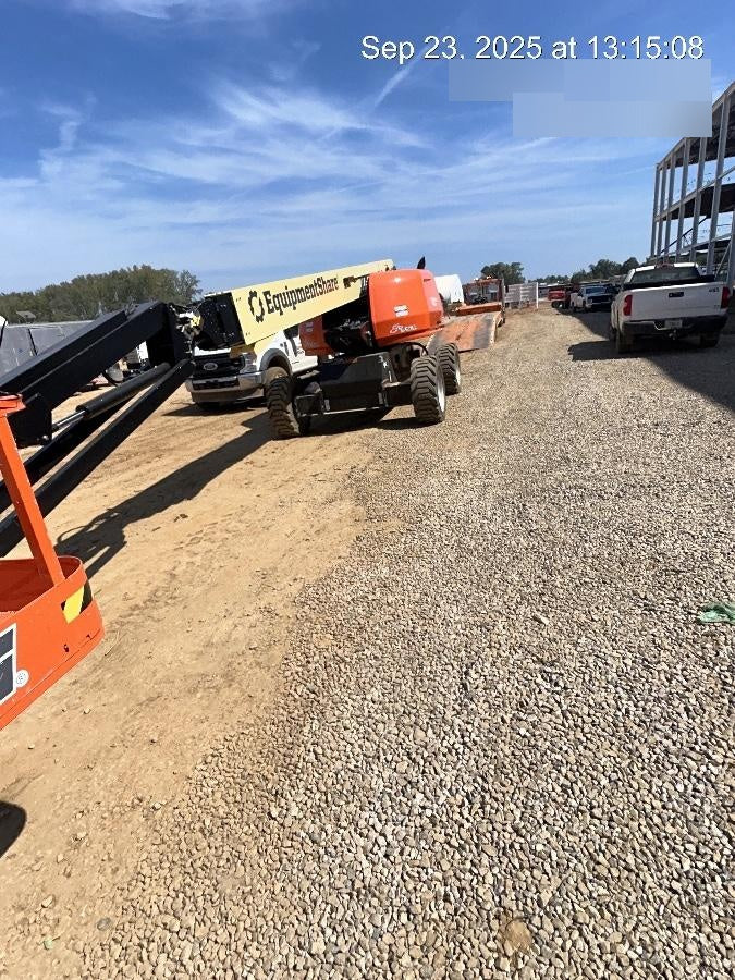 2025 JLG 660SJ