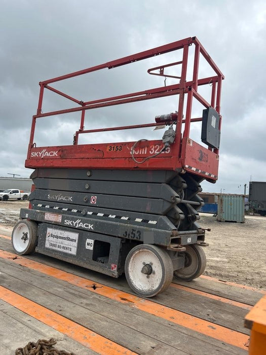 2017 Skyjack SJIII-3226 Standard