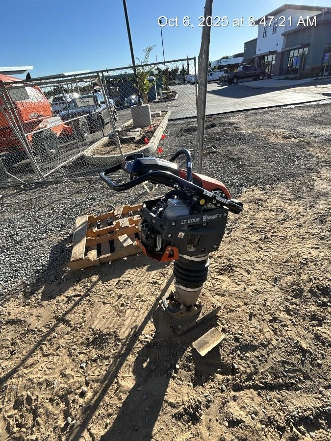 2024 HUSQVARNA LT6005
