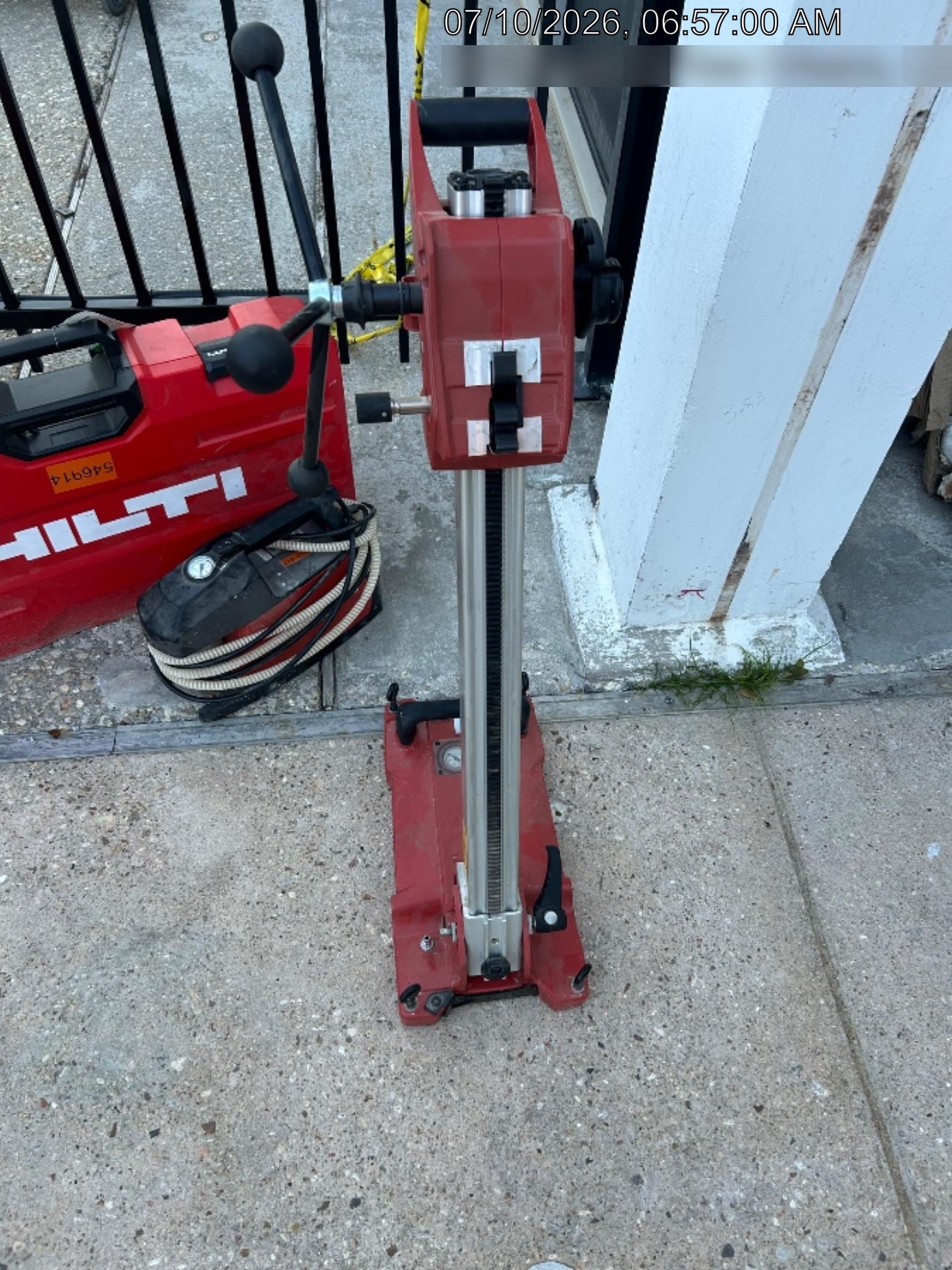 2025 HILTI DD150U