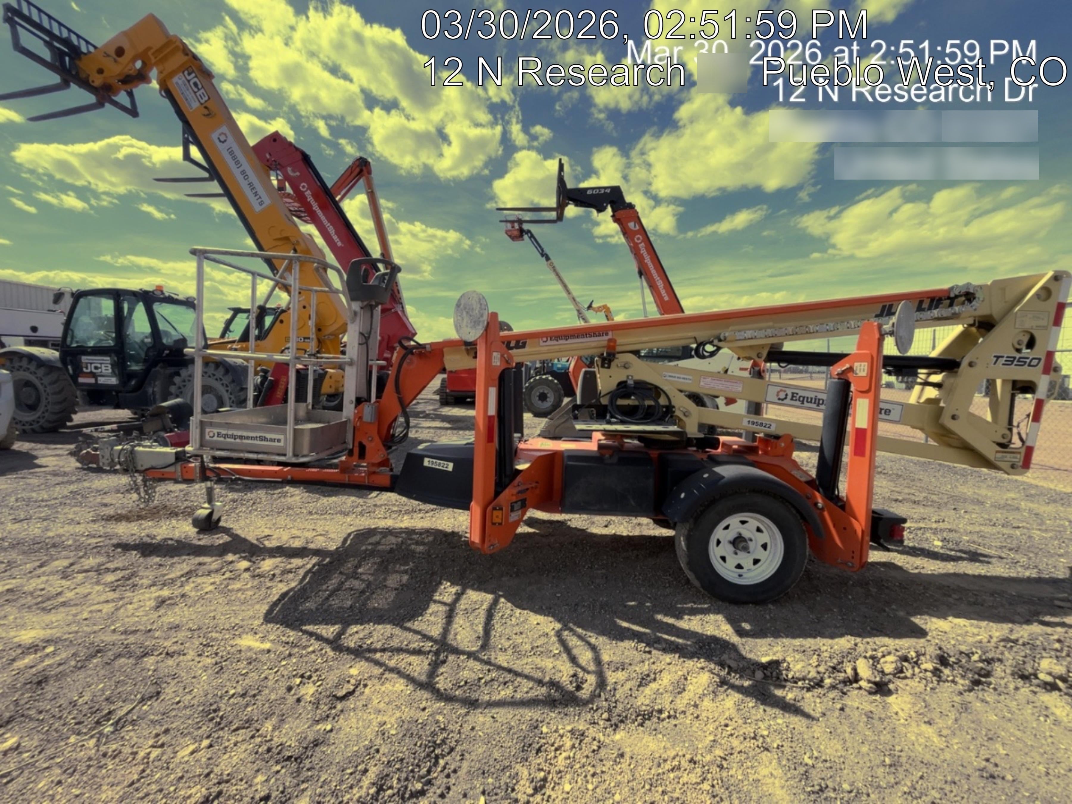 2021 JLG T350
