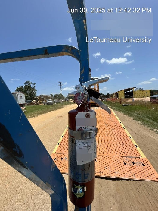 2019 Genie GS-1930 Fixed Rails with Chain Entry