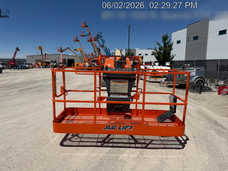 2019 JLG 860SJ