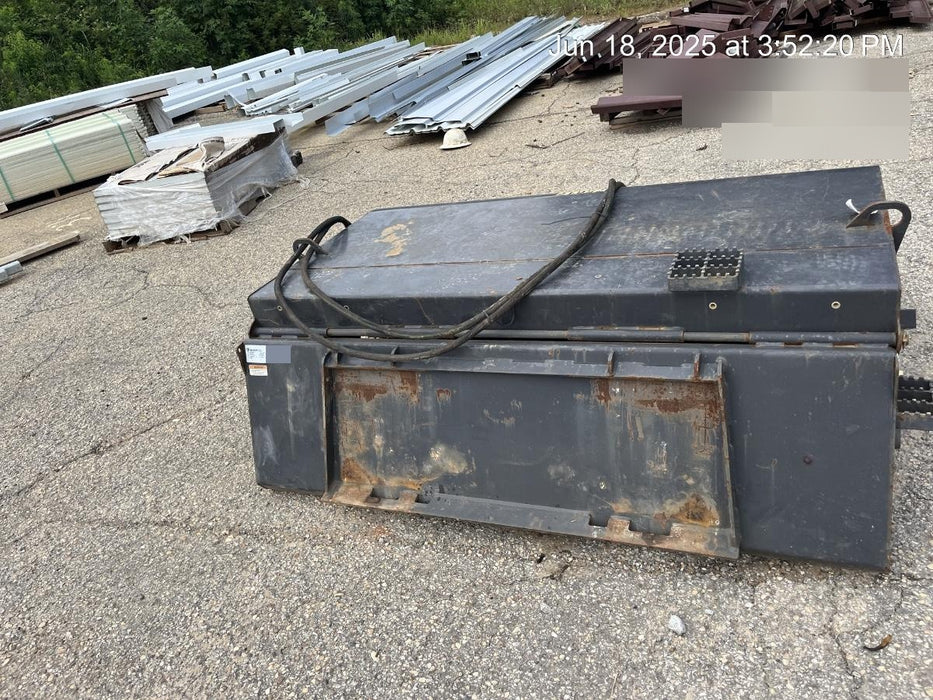 2020 PALADIN Sweepster SB72