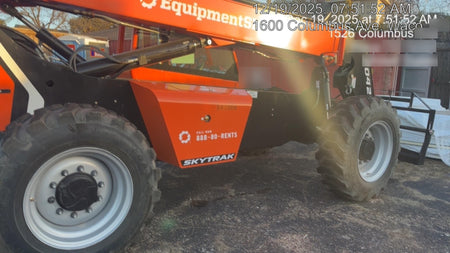 2025 SKYTRAK 8042