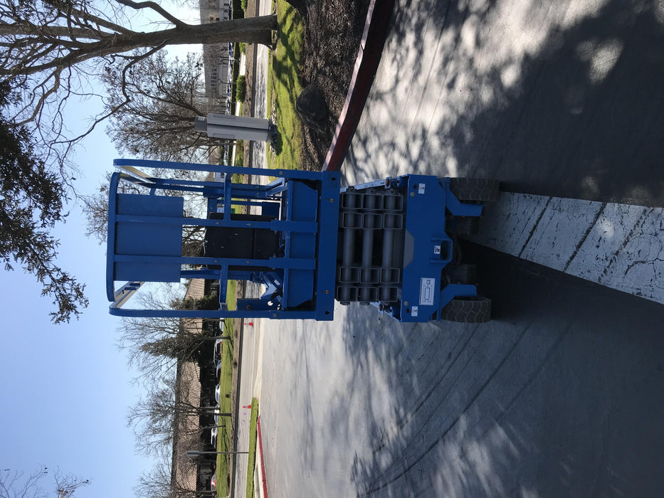 2019 Genie GS-1930 Half Height Swing Gate, 800W Inverter