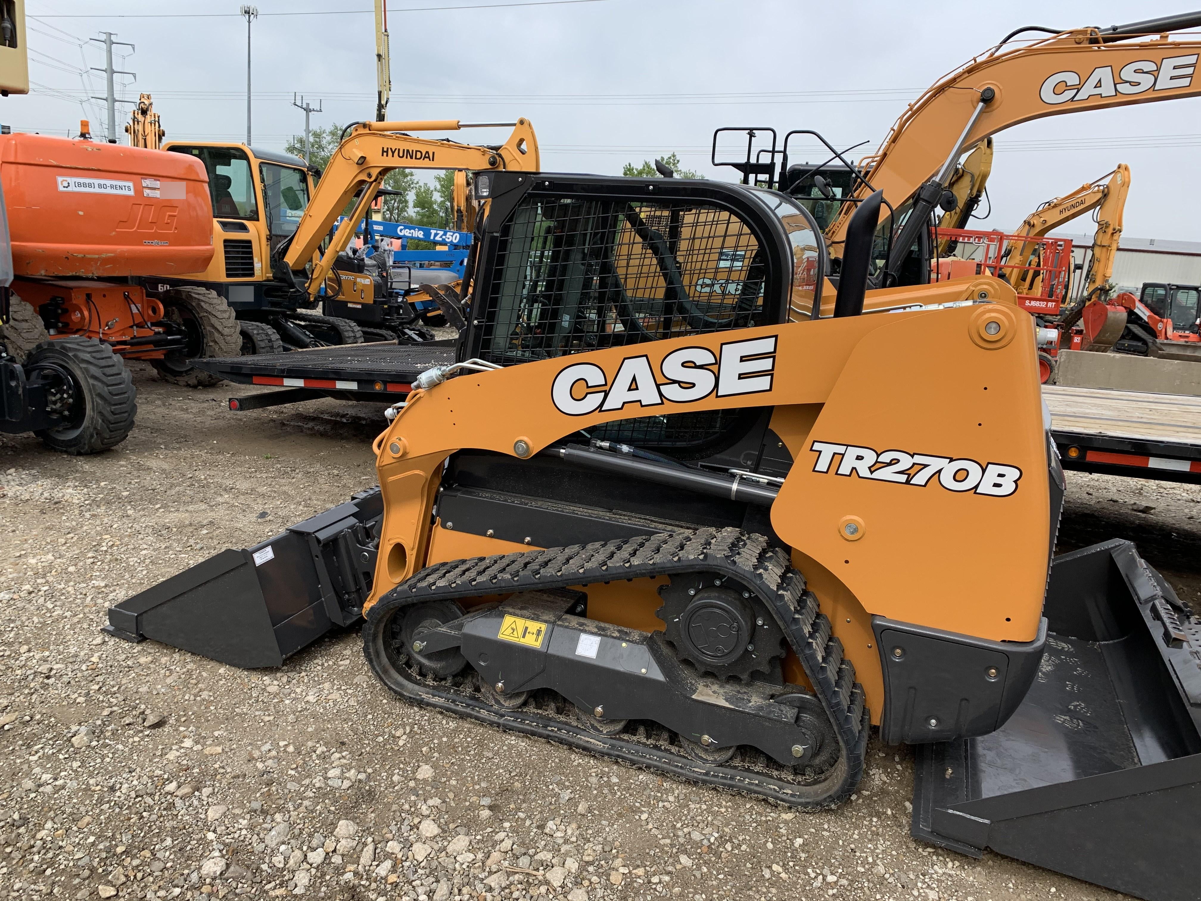 2021 CASE TR270B