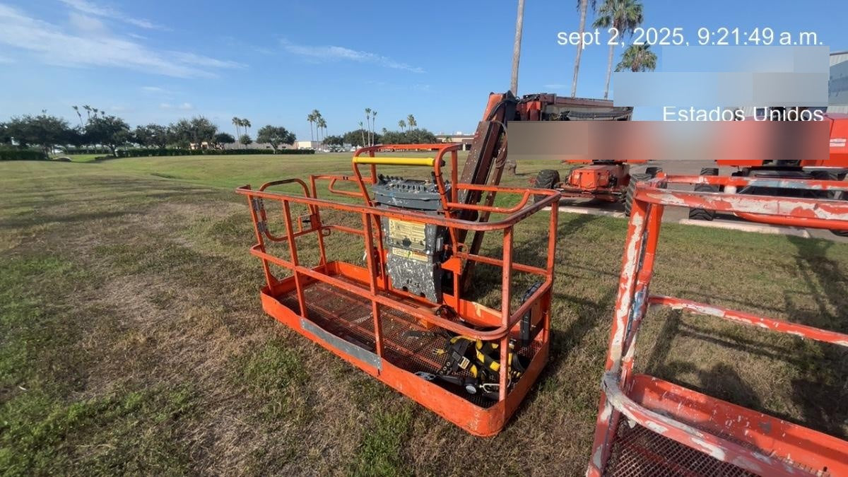 2018 JLG 860SJ