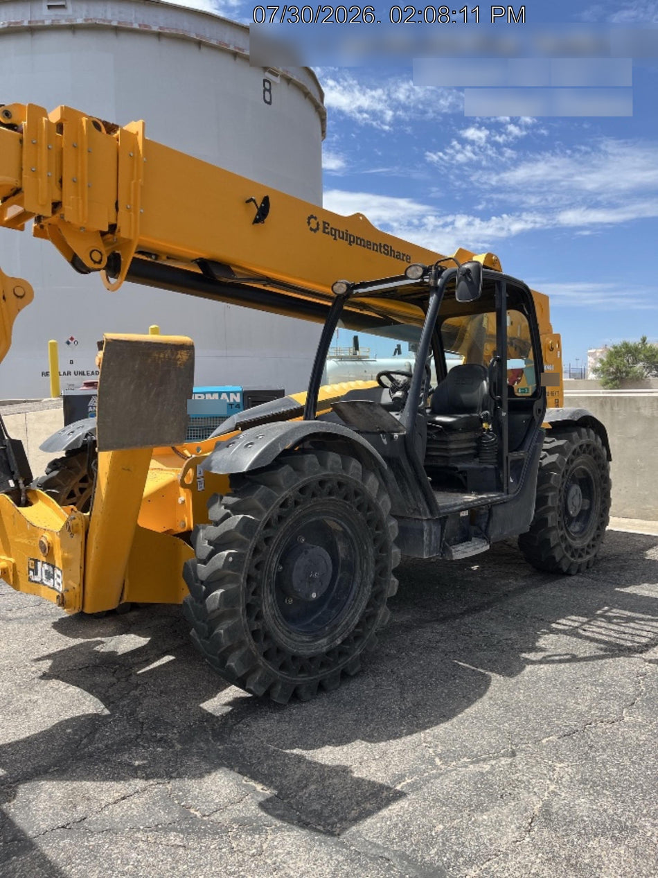 2023 JCB 510-56