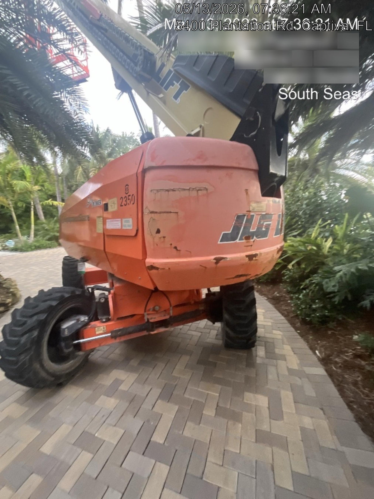 2016 JLG 660SJ