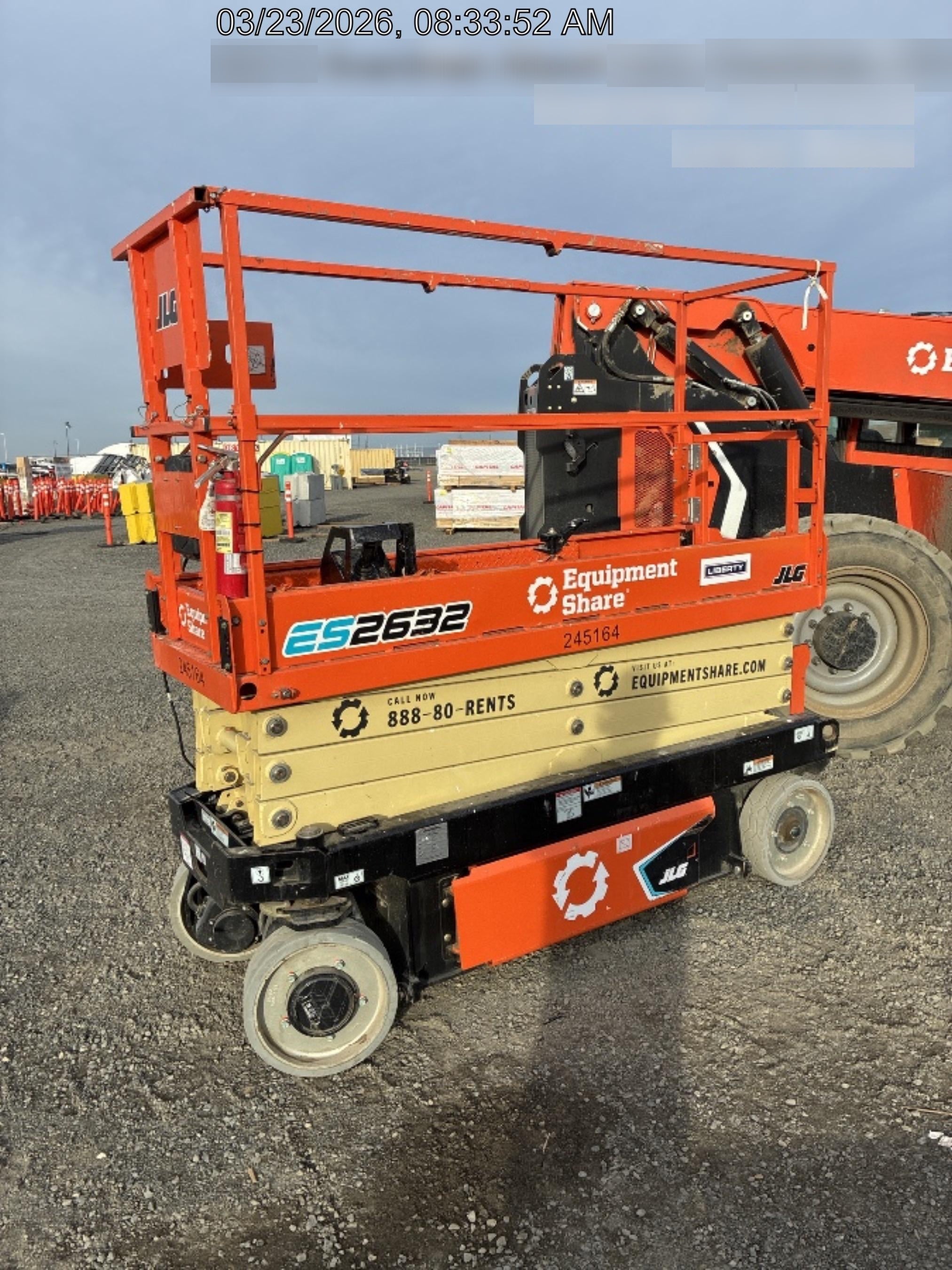 2022 JLG ES2632