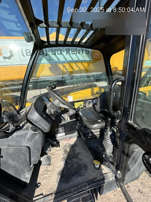 2020 JCB 510-56 Cab/Heat/Air, 74 HP, Solid Tires, STD Worklight, Beacon, Aux Hydraulics, Lifting Eye, Back up Alarm w/66" Carriage/60" Forks