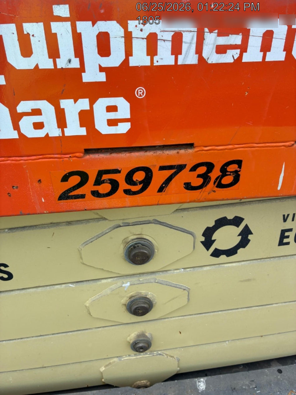 2022 JLG ES3246