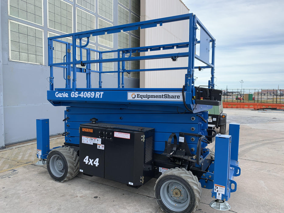 2020 GENIE GS-4069 RT