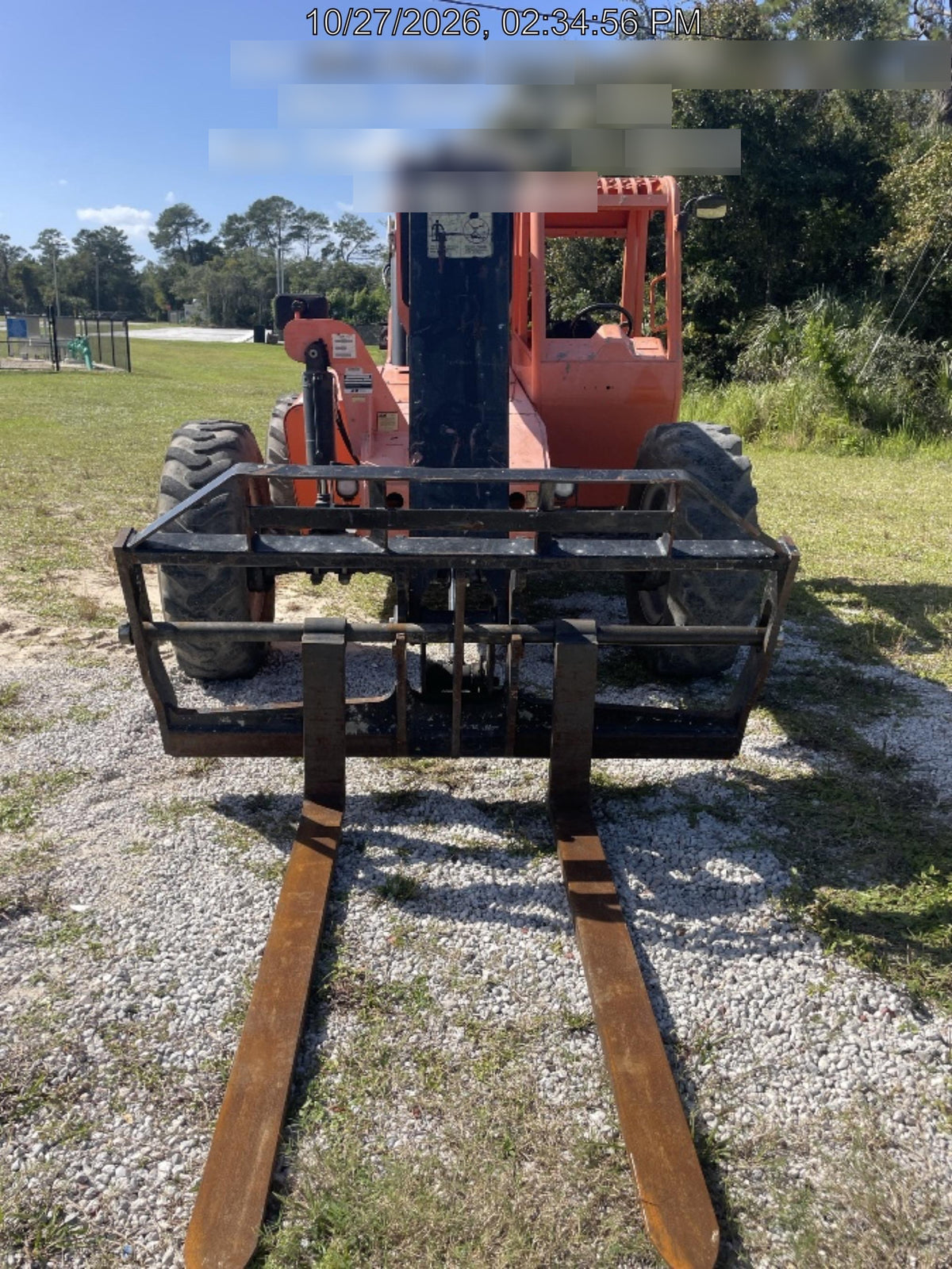 2017 Skytrak 6042 42' REACH, PALLET FORKS, 6k, FOAM FILLED TIRES