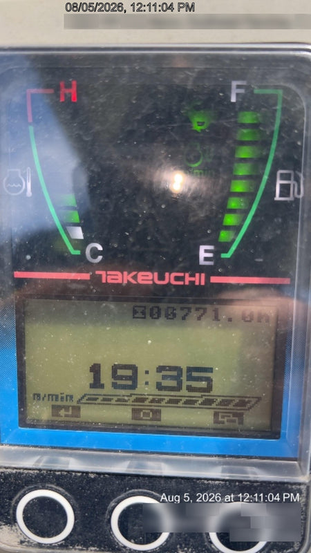2022 TAKEUCHI TB235-2R