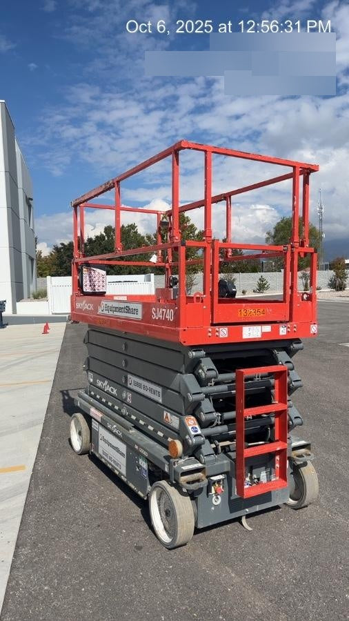 2021 SKYJACK SJ4740