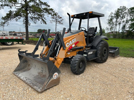 2022 CASE 570N EP