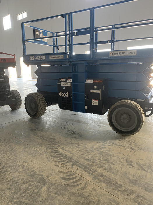 2020 GENIE GS-4390 RT
