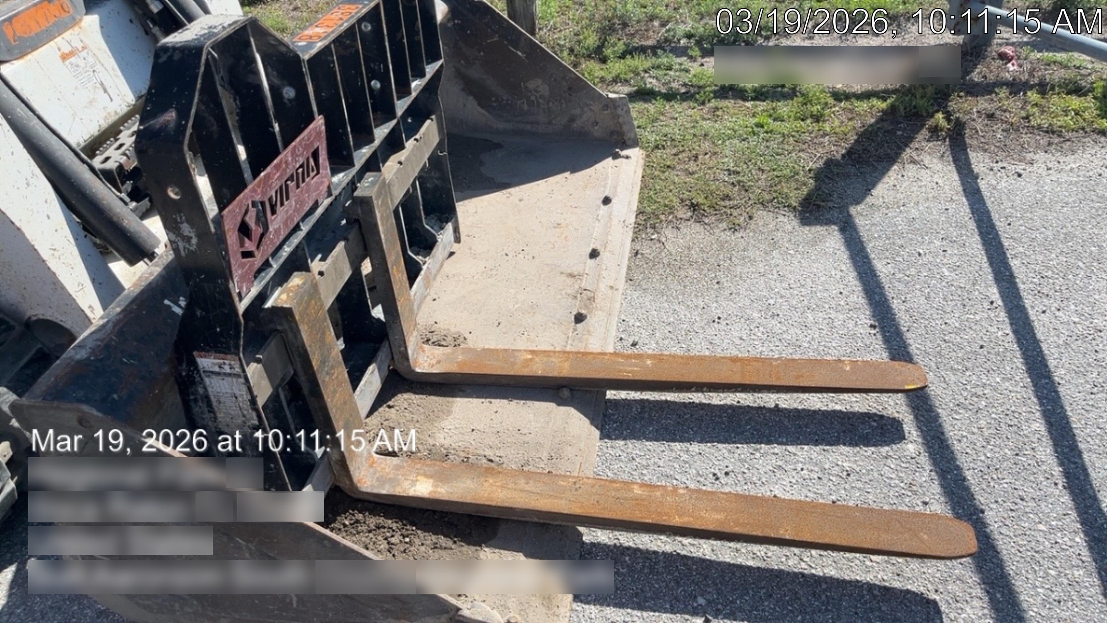2022 ARROW MATERIAL HANDLING 48" Pallet Forks - Arrow