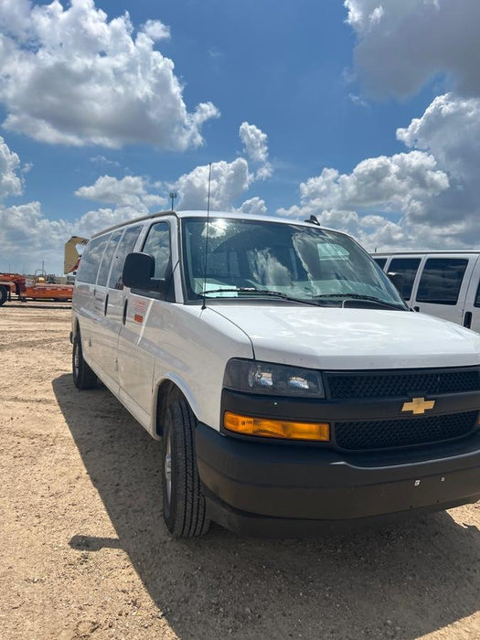 2025 CHEVROLET Express Van - Rental