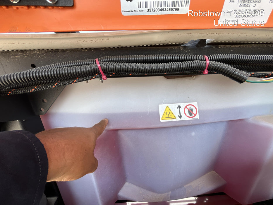 2024 Generac MLT2 Diesel, Flex Switch 120V Input, Powerzone Controller, 
(4) 320W LED Lights, 4kW Generator, 39.9 Gal Fuel Tank, 2" Ball, T3