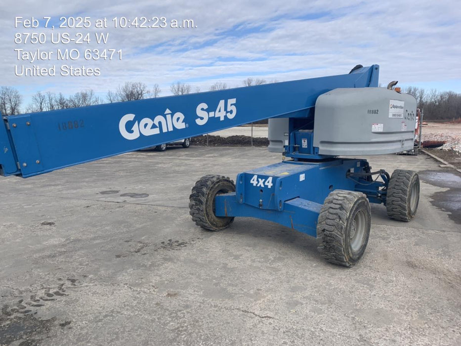 2018 Genie S-45