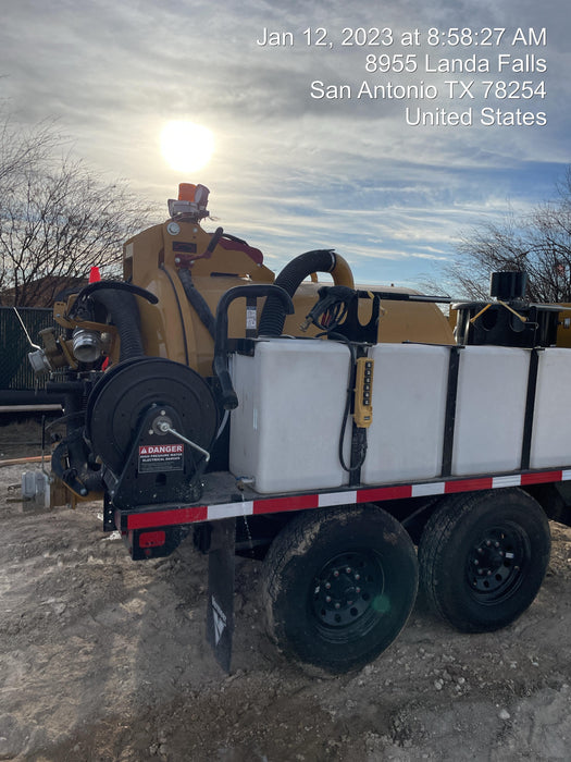 2023 Vac-Tron LP573XDT T4 Koehler Diesel Engine, 500 Gallon Debris Tank, x2 100 Gallon Water Tanks