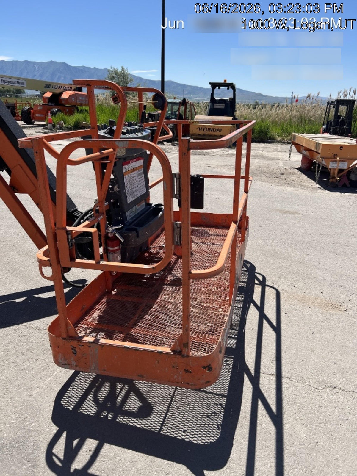 2020 JLG 660SJ