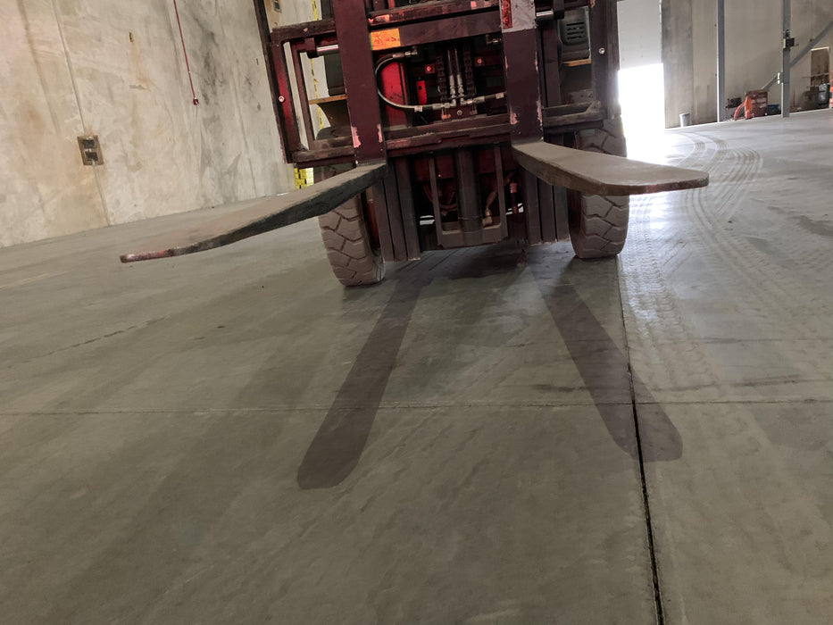 2020 KOMATSU FG25T-16