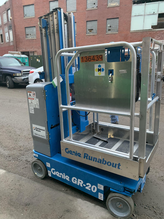 2021 GENIE GR-20