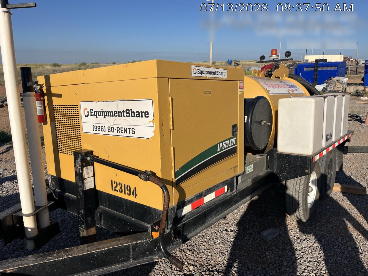 2021 VAC-TRON LP573XDT