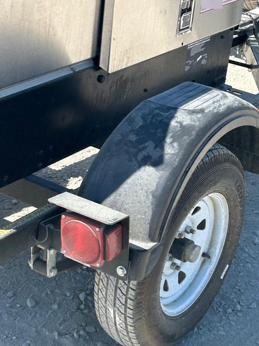 2019 Lincoln Electric Vantage 322 Welder Ready-Pak 3, Two wheel trailer, Fender and Light kit, Cable Rack