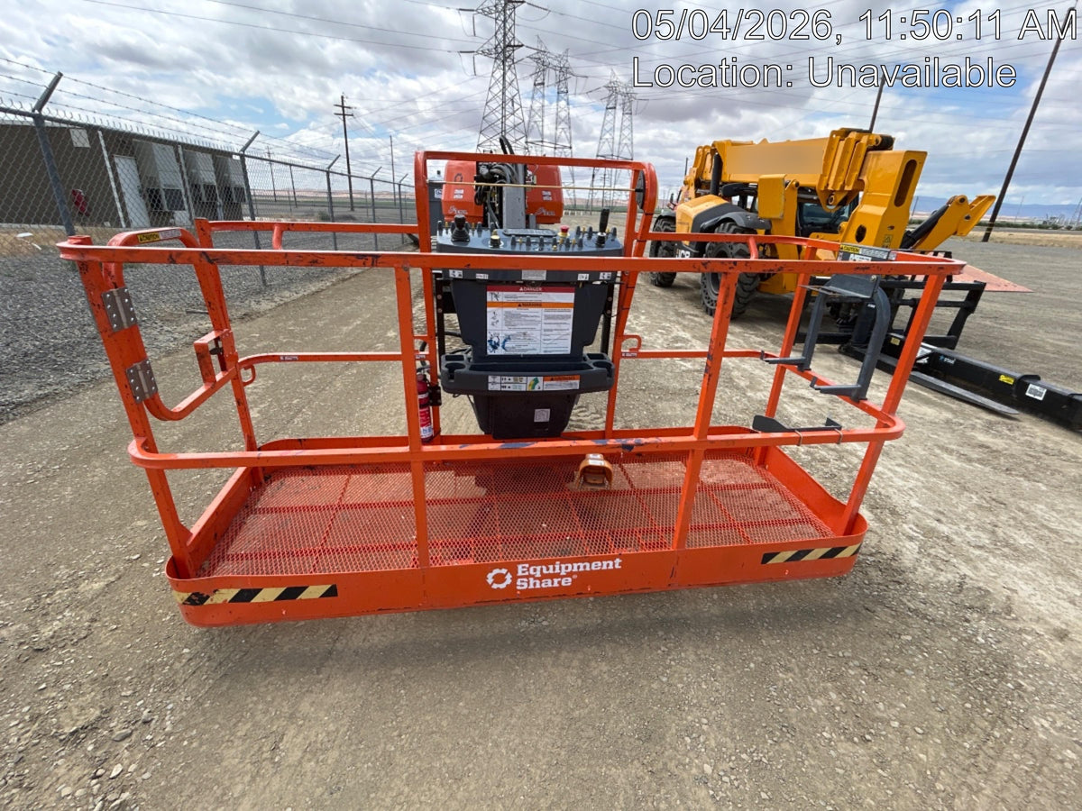 2025 JLG 660SJ