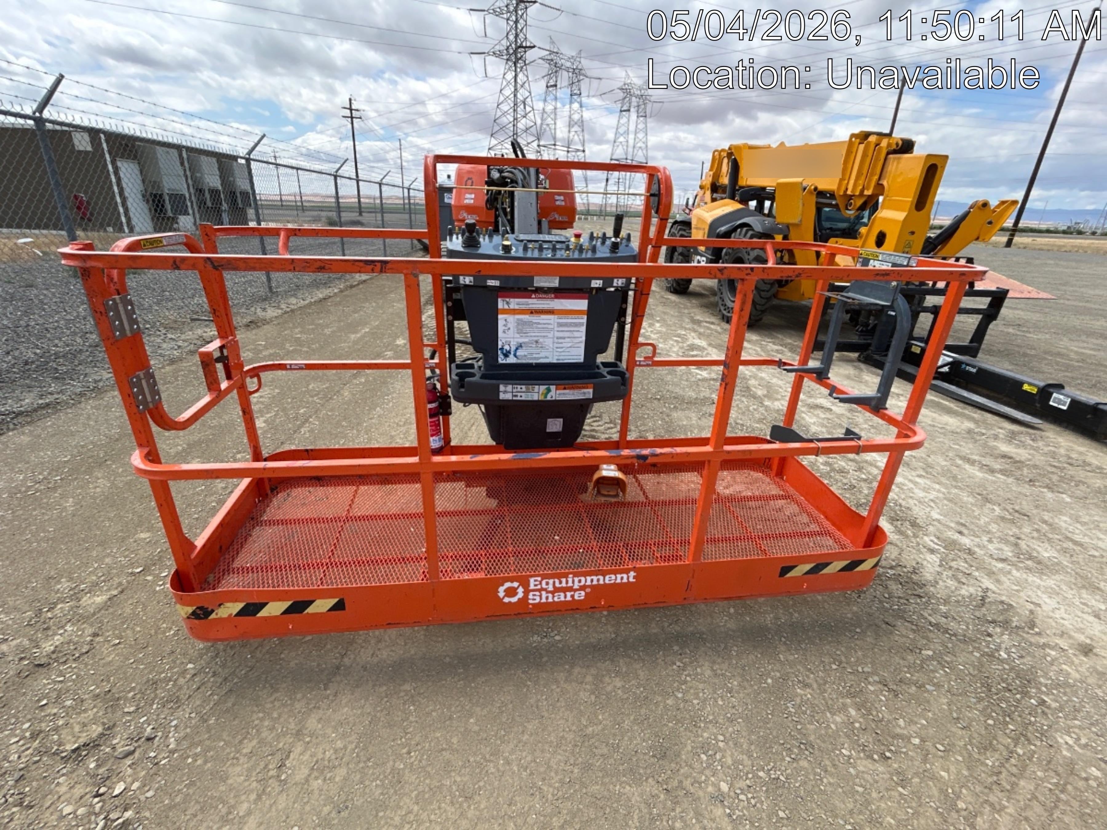 2025 JLG 660SJ