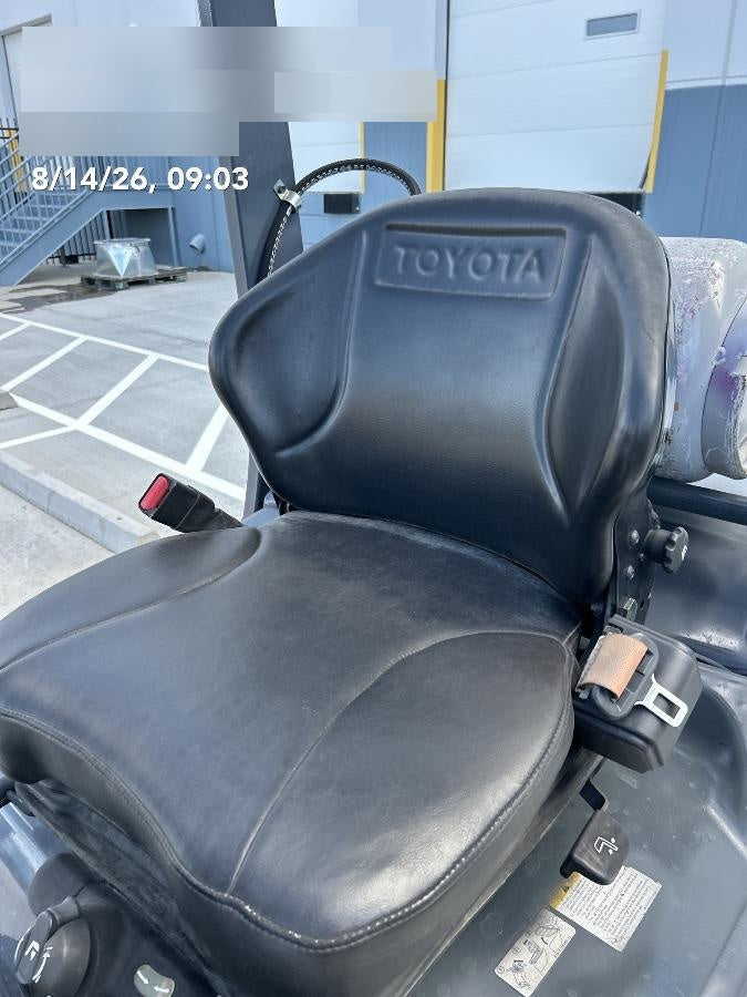 2022 TOYOTA 50-8FGU25