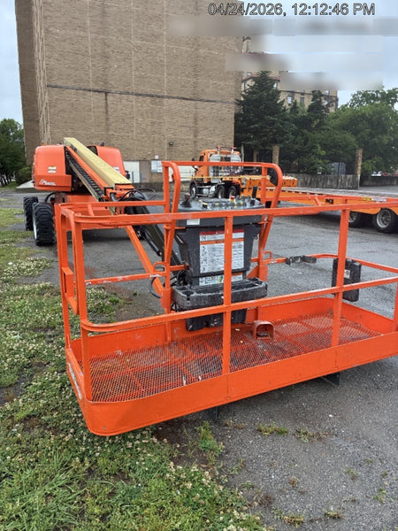 2023 JLG 660SJ