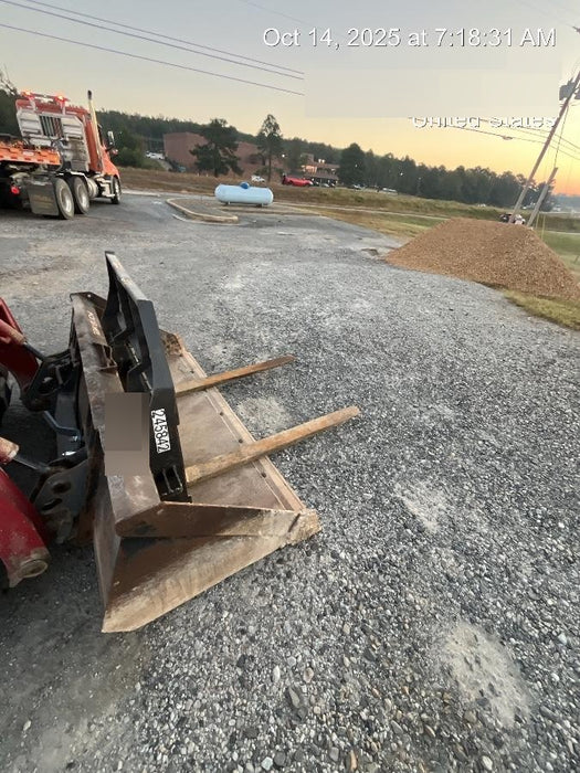 2022 PALADIN 48" Pallet Forks - Paladin