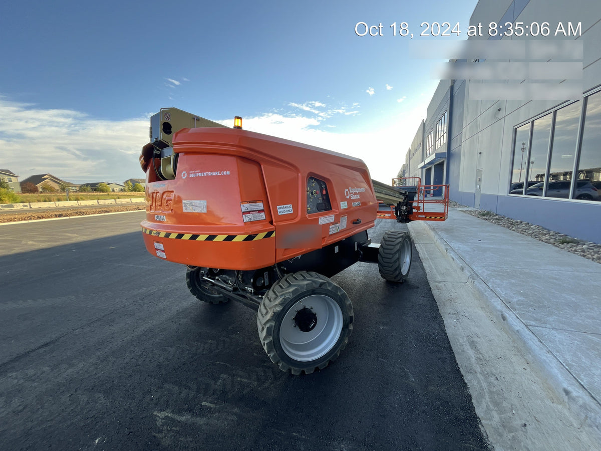 2023 JLG 600S